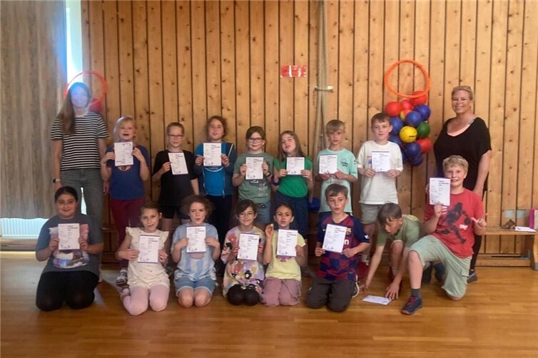 Erfolgreiche Teilnehmer der Inselschule.