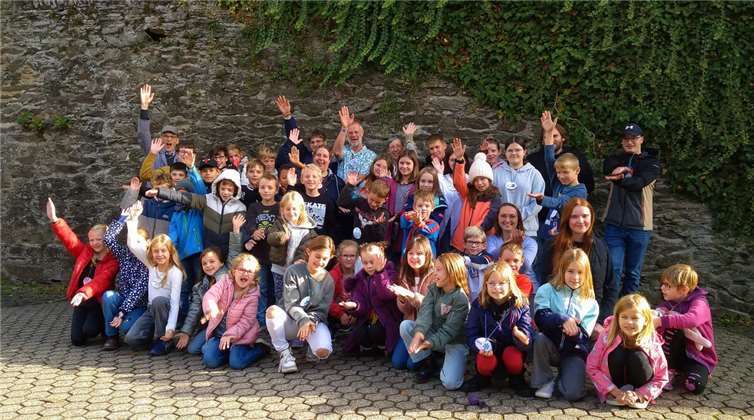 Erfolgreiches Miteinander bei der Kinderbibelwoche in Niederbieber.Foto: Jörg Rasbach
