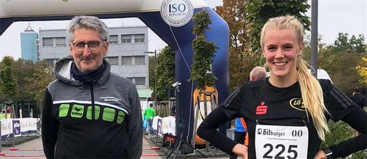 Erfolgreiches Team: Bundeskaderathletin Majtie Kolberg und ihr Trainer. Foto: privat