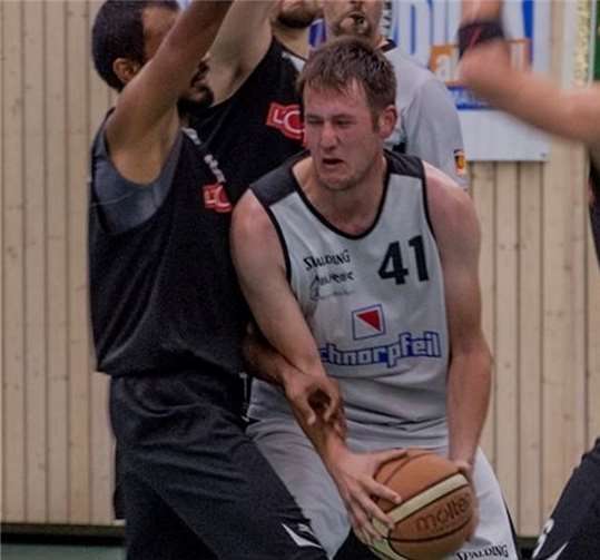 Erfolgreichster Werfer beim TuS Treis-Karden war bis Marcel Bröhl mit seinen 313 Punkten. In der Liga gibt es mit Viktor Kondratovets (396) vom Bürgerverein Burgbrohl nur einen erfolgreicheren Werfer. Foto: TH