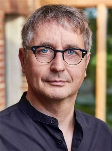 Erfolgsautor Wilfried Brüning zeigt in Bad Ems Gefahren und Alternativen zum unbegrenzten Medienkonsum kleiner Kinder auf. Dekanat Nassauer Land