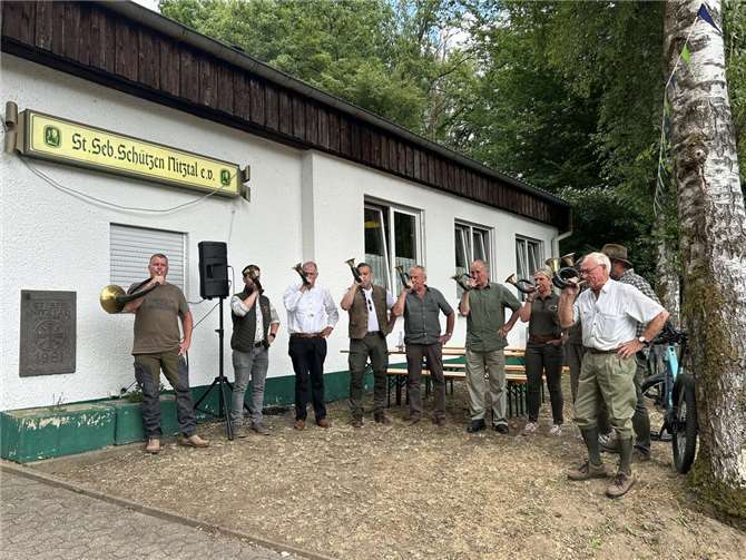 Erfüllten das gesamte Tal mit imposanten und klanggewaltigen Musikstücken – die „Jagdhornbläsergruppe St. Jost“.