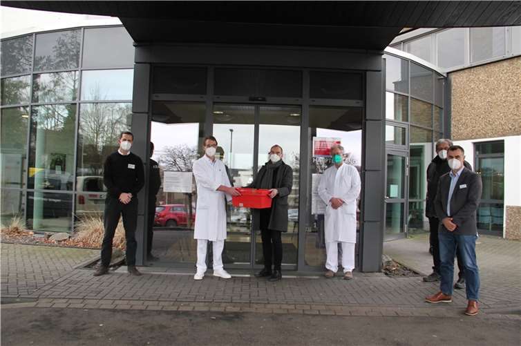 Erhalt der ersten Impfdosen am Marienhaus Klinikum im Kreis Ahrweiler.