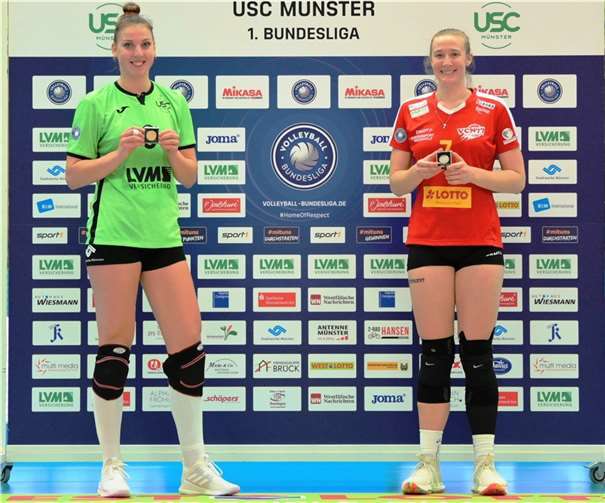 Erhielten in Münster die MVP-Medaillen: Die ehemalige Straubingerin Iris Scholten und Rachel Anderson, Deichstadtvolleys Neuwied. Quelle:USC Münster, M.Mücke