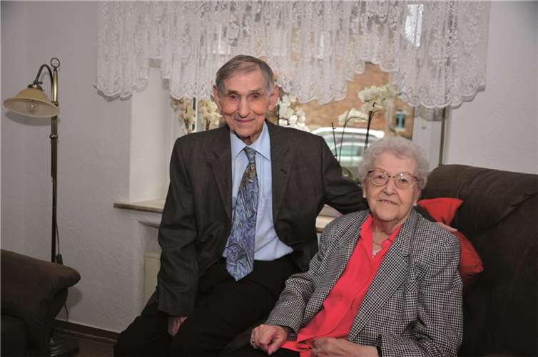Erich und Marianne Felsch, Festtag ist am 12. November. RÜ