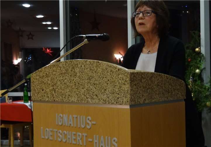 Erika Leisenheimer berichtete, wie ein Verein die Lasten für Menschen mit Behinderungen verringert.