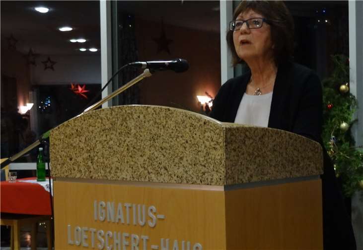 Erika Leisenheimer berichtete, wie ein Verein die Lasten für Menschen mit Behinderungen verringert.