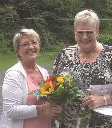 Erika Schmidt wurde für ihre 45-jährige Mitgliedschaft geehrt.