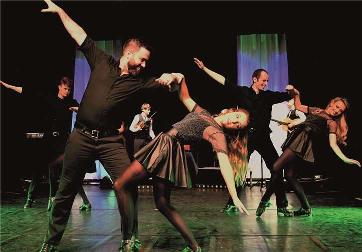 Erleben Sie einen Abend voller Lebenslust und rhythmischer Dynamik am 5. Februar in Polch. Wolfgang Bäumler CROI66