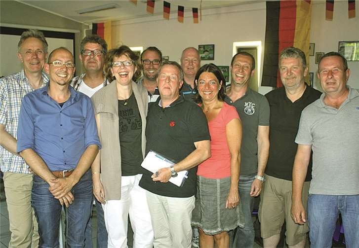 Erleichterung und Freude herrschten bei Mitgliedern und neuem Vorstand des Bürgervereins. DL