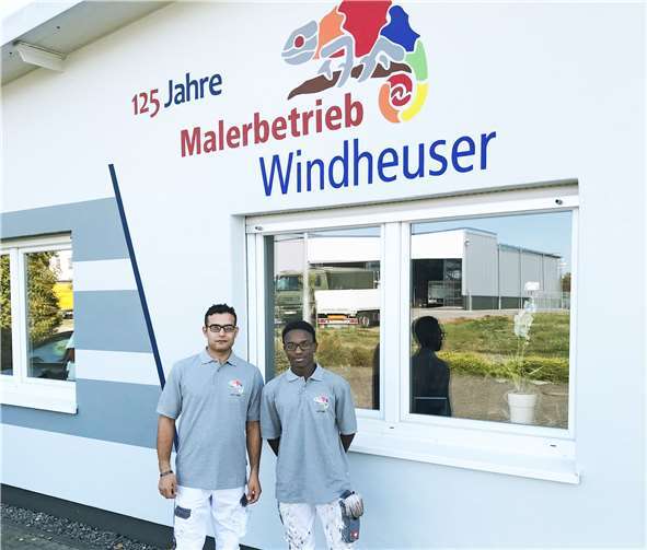 Erlernen den Beruf des Maler- und Lackierergesellen im Malerbetrieb Windheuser in Kettig Herr Kreller und Herr Abdullah.privat