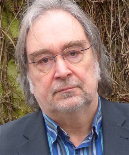 Ernst Heimes liest am 20. November in Treiser Pfarrkirche.Foto: TI Treis-Karden