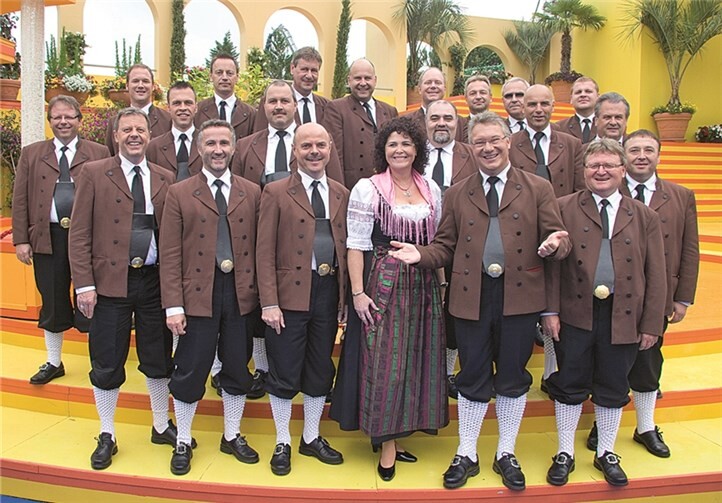 Ernst Hutter & Die Egerländer Musikanten spielten Musik für Generationen und sind auf großer Europatournee. privat