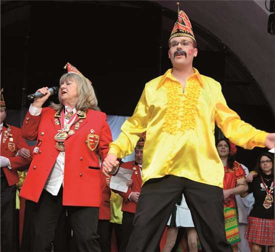 Erst 24 Jahre alt ist der neue Bornskrug Präsident Georg Heinz, der das Amt von Marlis Weiß übernommen hat.