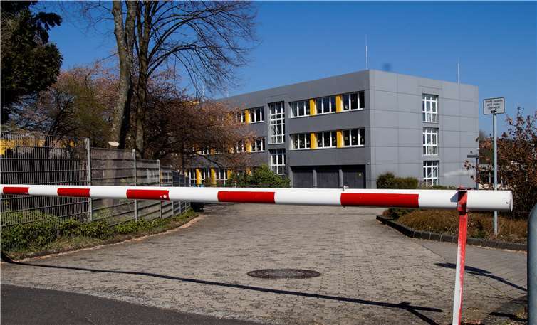 Erst Ende der Osterferien entscheidet sich, ob die Schulen in Rheinland-Pfalzwieder geöffnet werden. Fotos: MIH