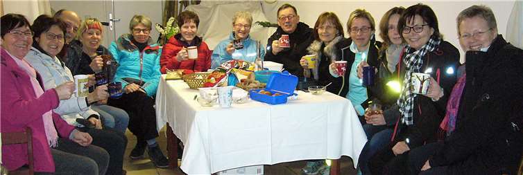 Erst der Sport und dann der Glühwein – eine ideale Kombination für die Dieblicher Walker/innen zum Jahresbeginn. Patricia Masius