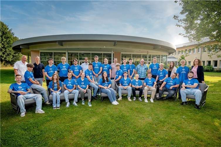 Erster Arbeitstag bei Griesson - de Beukelaer in Polch für 23 neue Auszubildende. Am Standort profitieren junge Menschen von einer praxisnahen und von der IHK ausgezeichneten Ausbildung. Foto: Griesson - de Beukelaer GmbH & Co. KG