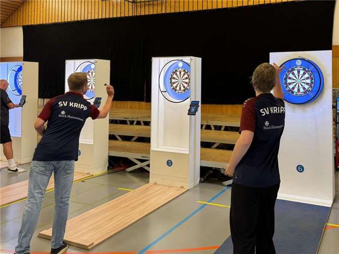 Erstmals in der Vereinsgeschichte nahm am Sonntag, 31. August, eine Steeldarts-Mannschaft am offiziellen Spielbetrieb des Rheinland-Pfälzischen Dartverbandes teil. Foto: privat