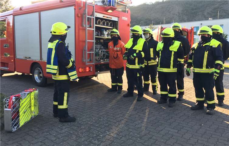 Erstmals konnte sich die Feuerwehr Dieblich wieder zum gemeinsamen Üben treffen. Foto: privat