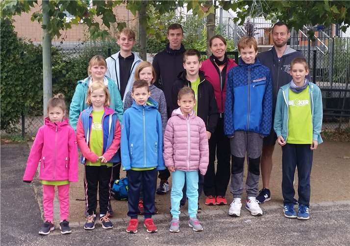 Erstmals nahm eine Gruppe beim Stadtlauf in Unkel teil. Fotos: privat