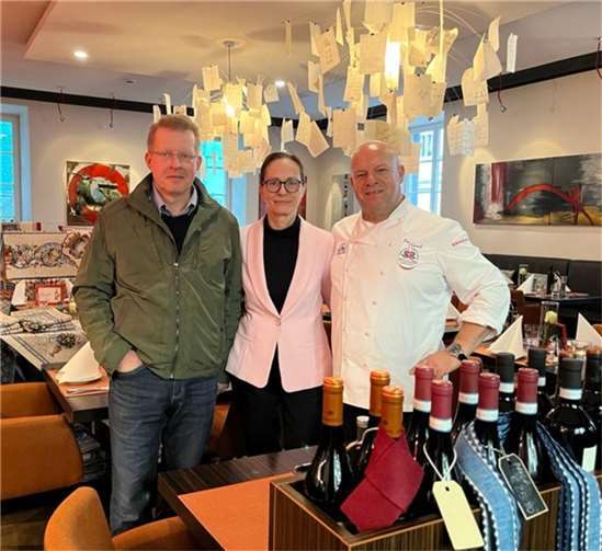 Erstmals wird es in Neuwied unter dem Titel „Weihnachten bei Pino Italia“ eine karitative Weihnachtsfeier geben.  Foto: R. Claaßen