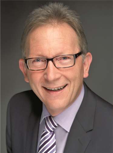 Erwin Rüddel hofft, dass Neuwied von den Zuwendungen profitieren kann. privat