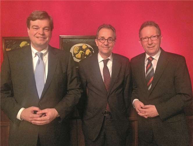 Erwin Rüddel (r.) mit Staatssekretär Enak Ferlemann (l.) und dem ehemaligen Botschafter der Schweiz, Tim Guldimann.privat
