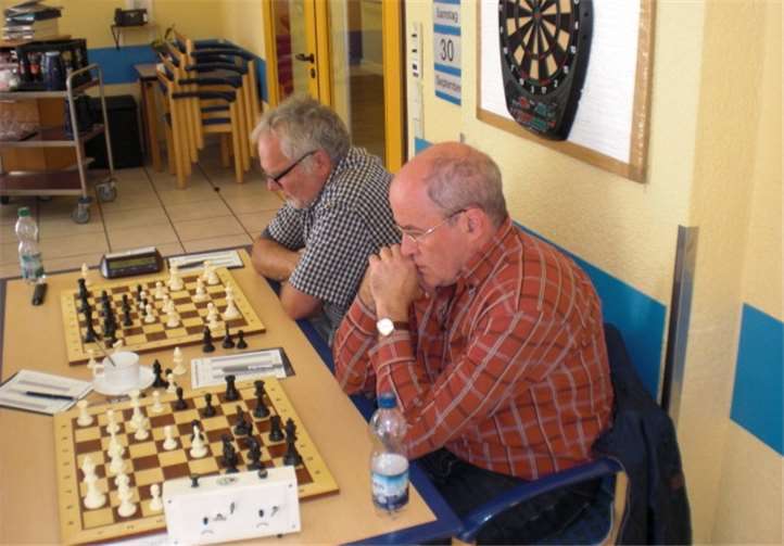 Erwin See und Wolfgang Kutzner beim Mannschaftskampf.Foto: privat