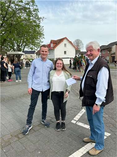 Es gab 120 Euro für 120 Jahre!  Foto: privat