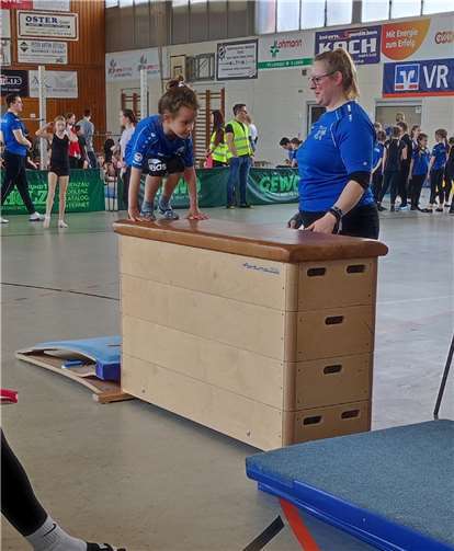 Es gab viel vorzubereiten, denn immerhin hatten sich 350 Kinder aus neun verschiedenen Vereinen für das Turnfest angemeldet.