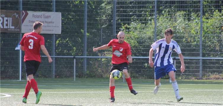 Es gab zwei Tage lang puren Fußball satt.