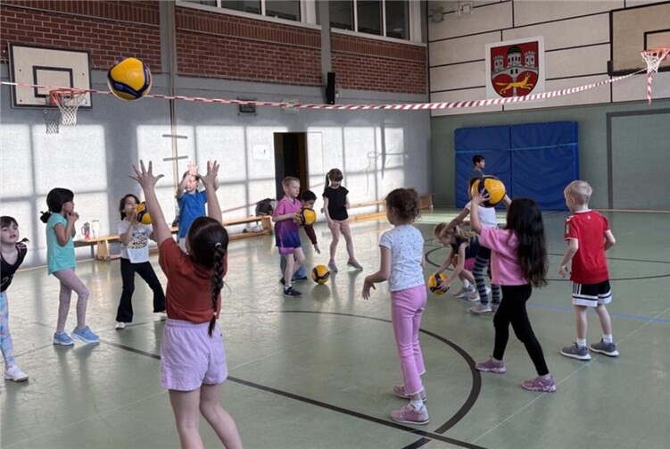 Es hat sich gezeigt, dass frühe Sportförderung wichtig ist — und dabei auch richtig viel Spaß machen kann.