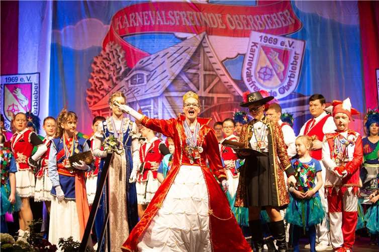 Es herrschte beste Stimmung unter den Jecken.  Fotos: PhotoVision Eckhard.Schwabe