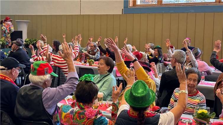 Es herrschte eine ausgelassene Stimmung unter den Gästen.  Fotos: Stadt Neuwied