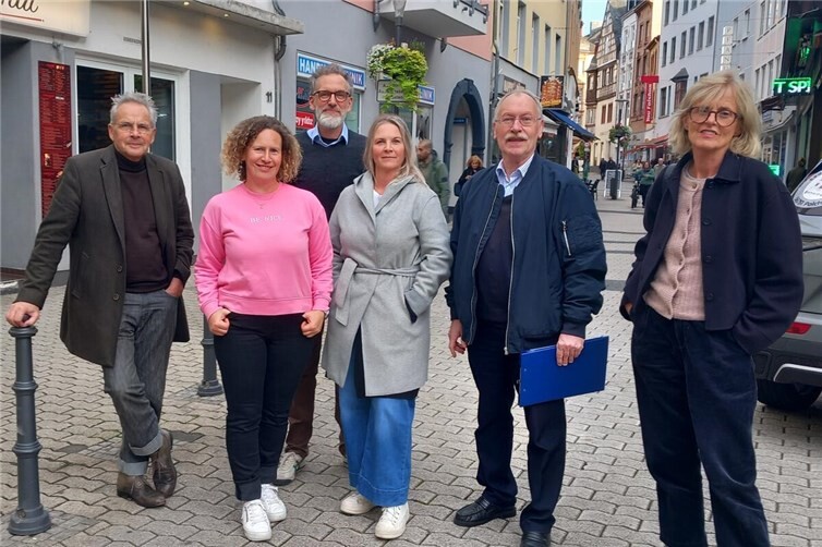 „Es ist beeindruckend zu sehen, mit wie viel Herzblut im Altengraben gearbeitet, gelebt und gehandelt wird“, betont Citymanagerin Christiane Walther-Oeckel. Foto: Hermann Schäfer