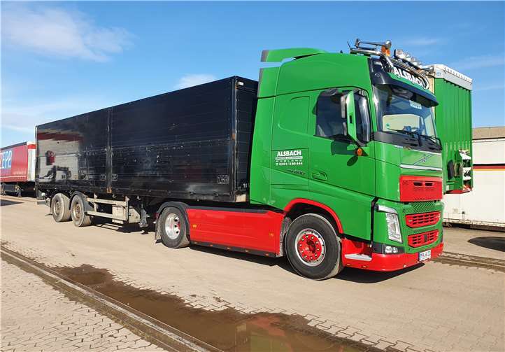 Es ist geplant einen Wagen herzurichten, auf dem zehn Personen mit einer Einschränkung sowie jeweils einem Betreuer mitfahren können. Zwei Plätze davon sind für Rollstuhlfahrer vorgesehen..