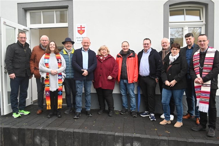 Es ist vollbracht: Das Polcher Stadthaus ist seiner Bestimmung übergeben worden.Fotos: SK