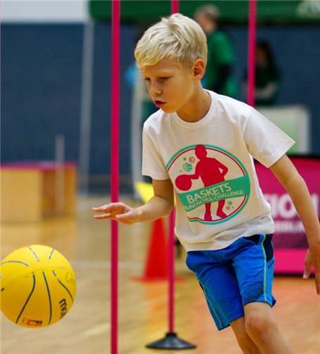 Es musste ein Parcours aus acht Stationen durchlaufen werden.