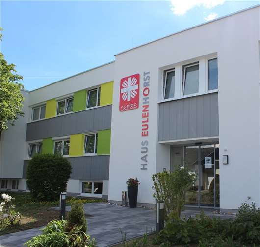 Es sind gute Nachrichten aus den Caritas-Wohnhäusern für Menschen mit Behinderung – im Bild das Haus Eulenhorst in Koblenz-Metternich: Die Sammelimpftermine für die Bewohner und Mitarbeitenden sind abgeschlossen. Fotos: privat