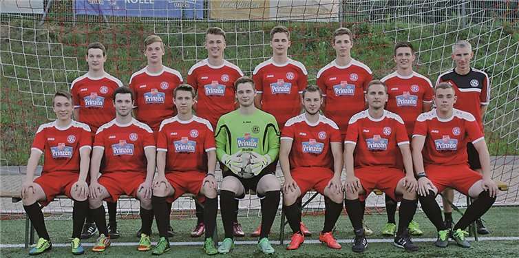 Es spielten: Nico Daheim, Kevin Britz, Stefan Gilles, Jan Geiermann, Max Groiss, Jannik Klee, Jonas Klück, Niklas Geisen, Björn Gilles, Bernd Steffes, Jan Tullius, Tim Gödert, Christian Schäfer und Bernd Pauly. Trainer Bernd Pauly. Privat