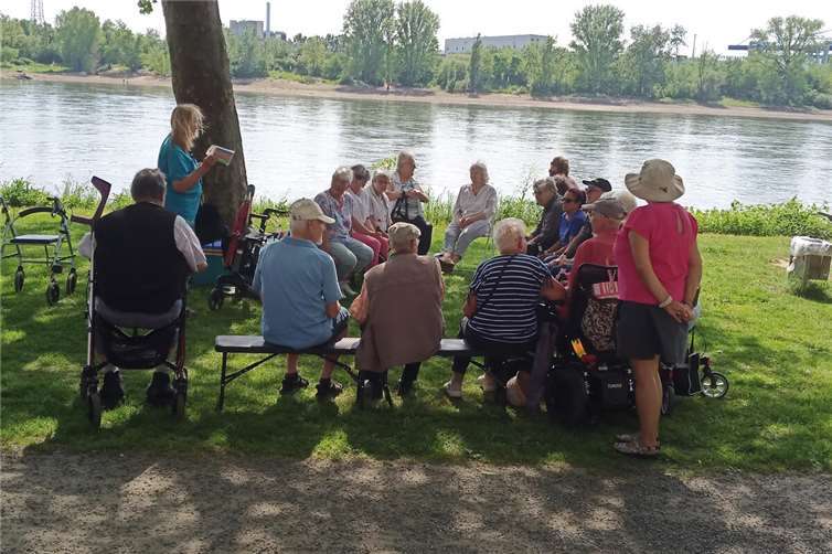 Es war ein gemütliches Beisammensein am Rhein. Foto: privat