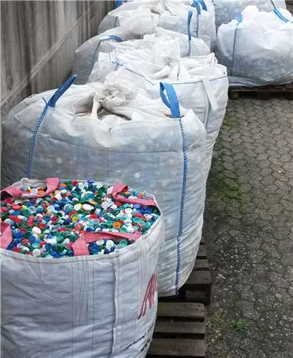 Es werden fleißig Deckel gesammelt. privat