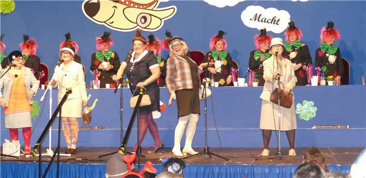 Es wurde ein abwechslungsreiches Bühnenprogramm geboten.Foto: privat