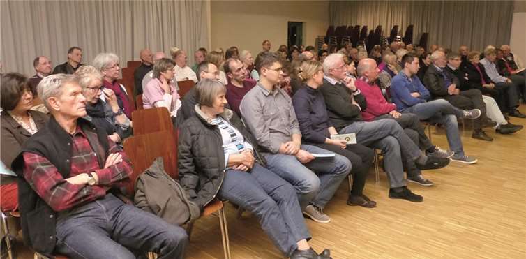 Etwa 120 Sportler verfolgten die Informationsveranstaltung von MTuS und TST Merl. WM