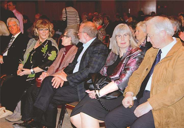 Etwa 150 Gäste sind der Einladung der VHS zum Jubiläumskonzert gerne gefolgt.