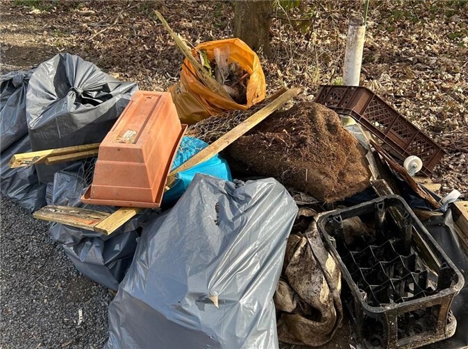 Etwa 20 Kubikmeter Müll kamen zusammen.  Foto: privat