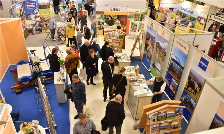 Etwa 4000 Besucher informierten sich auf der Tourismusmesse an 90 Ständen.Fotos: HEP