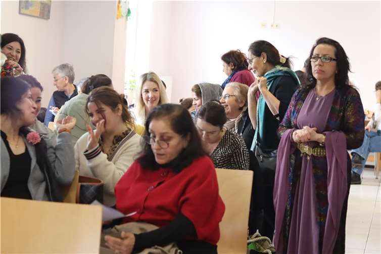 Etwa 50 Frauen kamen zusammen, um das vergangene Jahr zu bewerten und gemeinsame Planungen für das Jahr 2023 zu achen. Quellen: UTAMARA