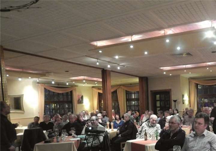 Etwa 70 Teilnehmer besuchten den Vortrag im Restaurant Berti. privat