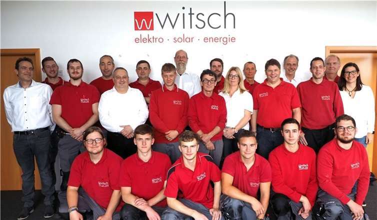 Etwa zwei Dutzend Mitarbeiter beschäftigt die Firma Elektro Witsch GmbH & Co. KG aus der Grafschaft.Fotos: Archiv JOST